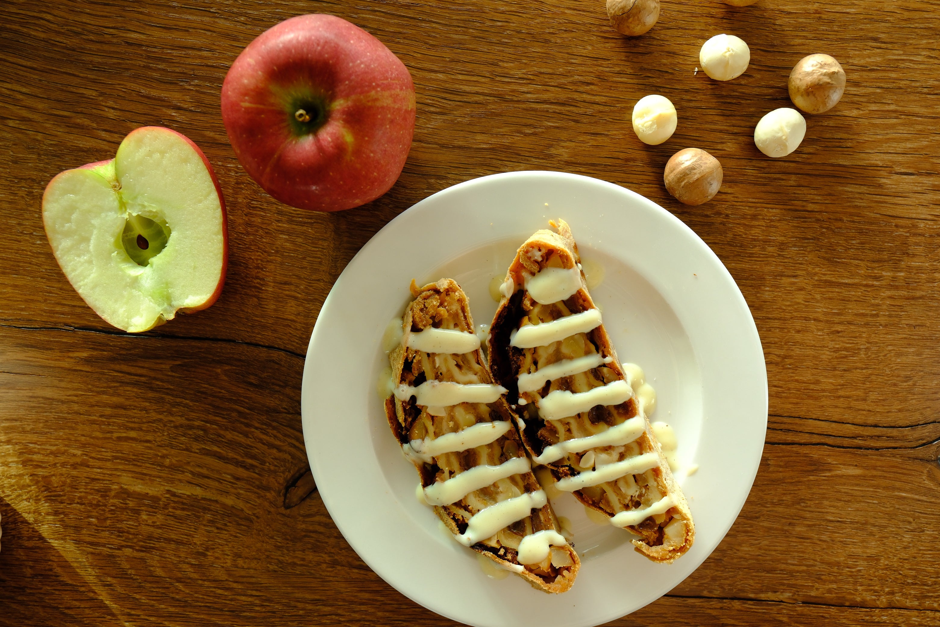 Macadamia Apfelstrudel