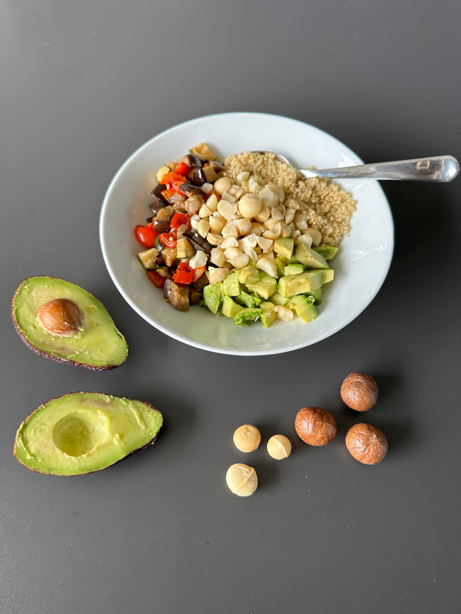 Gesunde Macadamia-Bowl